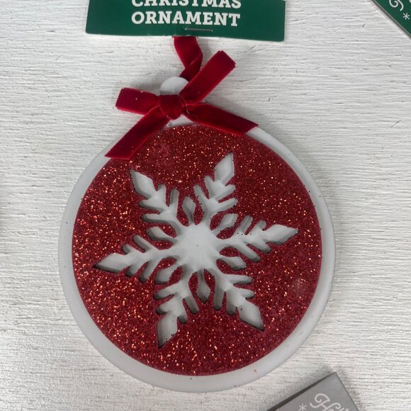 Holiday Style 6 Pc Christmas Ornaments Set Joy Noel Merry Tin Hanging - Picture 6 of 9